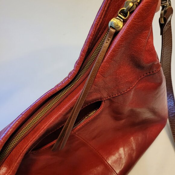 HOBO Slouchy Convertible Crossbody Shoulder Bag - Picture 13 of 15